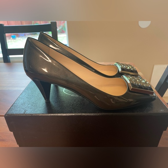 Grey Patent Leather Prada heels size 38.5 - Picture 5 of 8